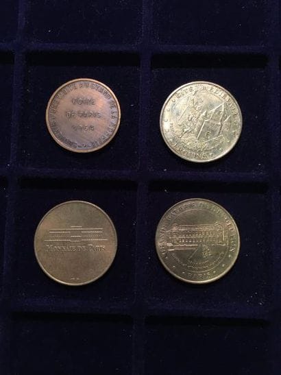 [ Monnaie de Paris ]

Ensemble de quatre...