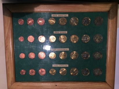 [ Euros ]

Collection de 128 pièces, réparties...