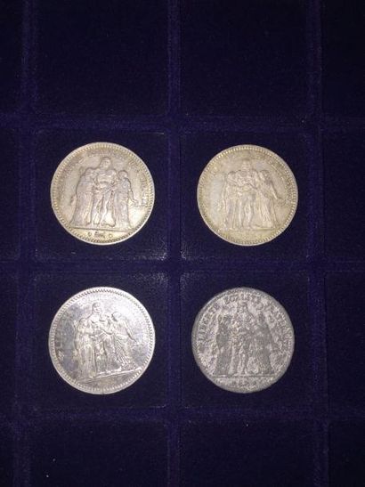 [ARGENT] [FRANCE]

4 pièces de 5 francs Hercule...