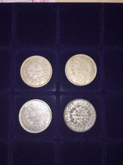 [ARGENT] [FRANCE]

4 pièces de 5 francs Hercule...