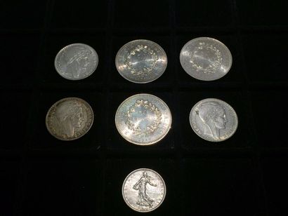 [ARGENT] [FRANCE]

Lot composé de 

- 3 pièces...