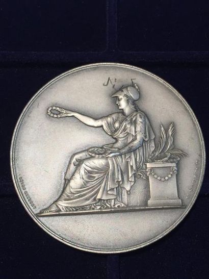 [ Assurance ] 



Médaille en argent. 

A...