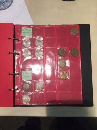 [FRANCS] [COLLECTION]

Trois classeurs contenant...