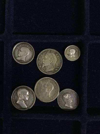 [PIECES][JETON]
- 1/2 franc Henri V - Comte...