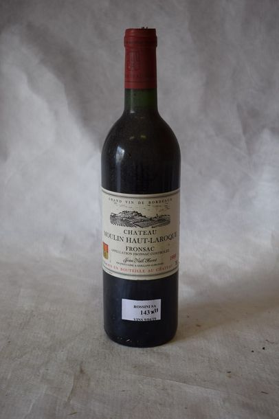 11 	bouteilles 	CH. 	MOULIN-HAUT-LAROQUE,...