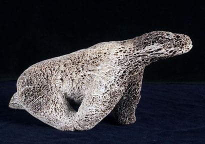 INUIT SCHOOL XXth
Bear
Carved Whale Bone
L:...