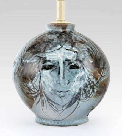 BONET, Jordi (1932-1979)
Ceramic lamp with...