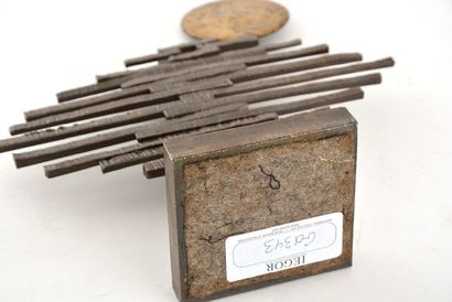 KLODE, Richard (1941-)
Untitled
Bronze àwih...