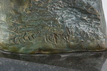 LAPOINTE G., Céline (1945-)
Family
Bronze...