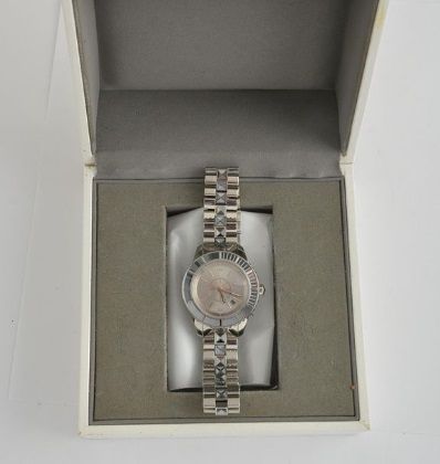 MONTRE DE DAME DIOR CHRISTAL
Montre pour...
