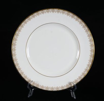 ROYAL DOULTON
Service en porcelaine « Gold...