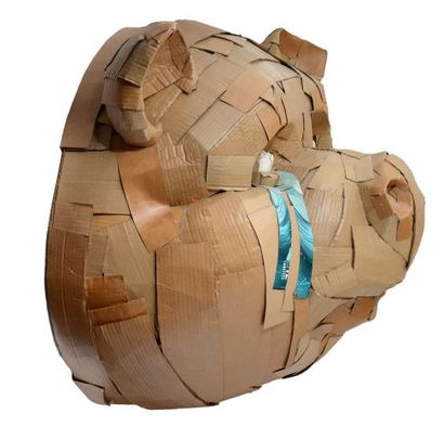 VALLIERES, Laurence (1986-)
Tête de cochon
Sculpture...