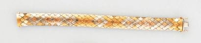 Bracelet en or jaune, rose et blanc 18K (poinçonné)....