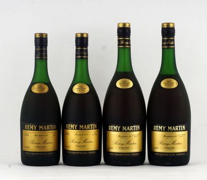 Cognac Rémy Martin Fine Champagne VSOP -...
