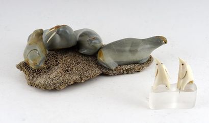 INUIT SCHOOL (20th c.)

Seals

Soapstone...