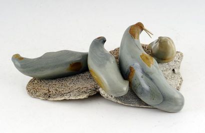 INUIT SCHOOL (20th c.)

Seals

Soapstone...