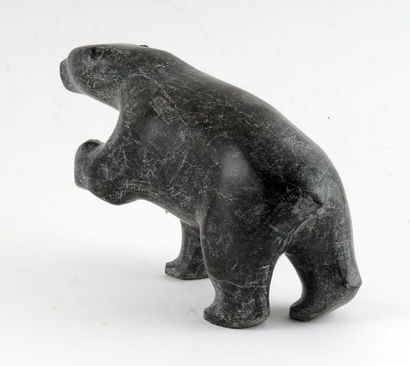 SHAQU, Mannumi (1917-2000)

Bear

Soapstone...