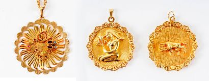 14K 10K GOLD

Chain and pendant with astrologer...