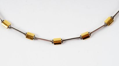 OR 14K / 14K GOLD

Collier alterné de mailles...