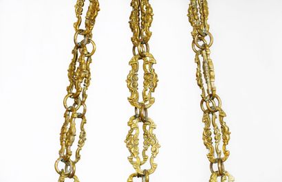 Lustre de style Louis XV en bronze patiné...