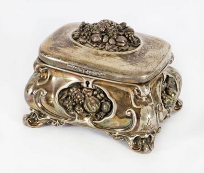Coffret à épices, ou récipeint Etrog, en...