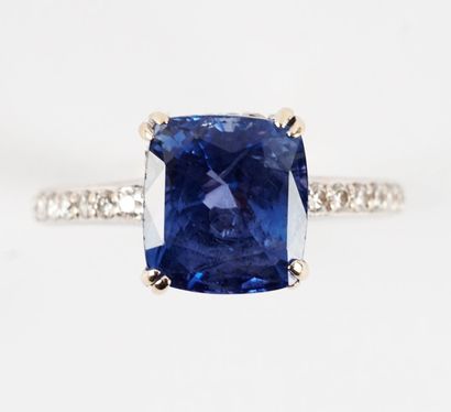 OR 18K SAPHIR 5.0 CT DIAMANTS / 18K GOLD...
