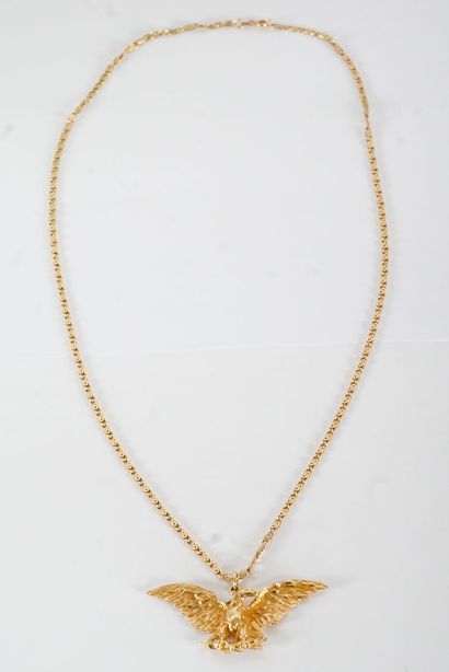 10K GOLD

10K gold chain with Greek-influenced...