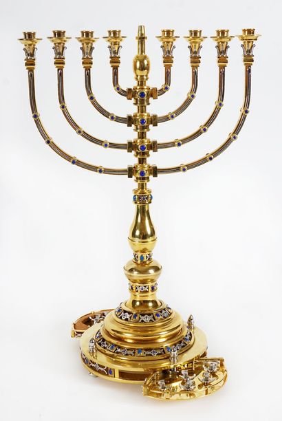 SWED MASTERS WORKSHOP - Menorah à huit branches,...