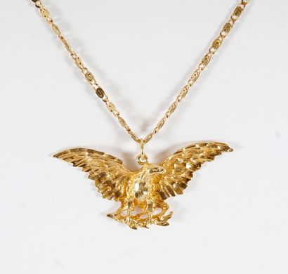 10K GOLD

10K gold chain with Greek-influenced...