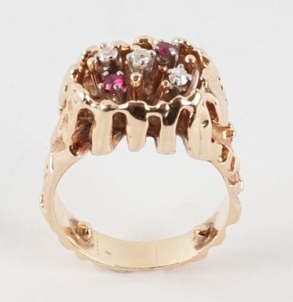 14K GOLD DIAMONDS RUBIES

14K yellow gold...