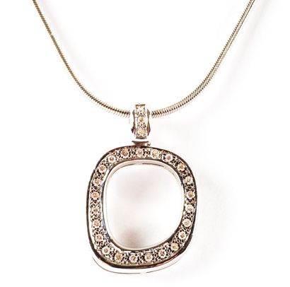 OR 18K DIAMANTS / 18K GOLD DIAMONDS

Chaîne...