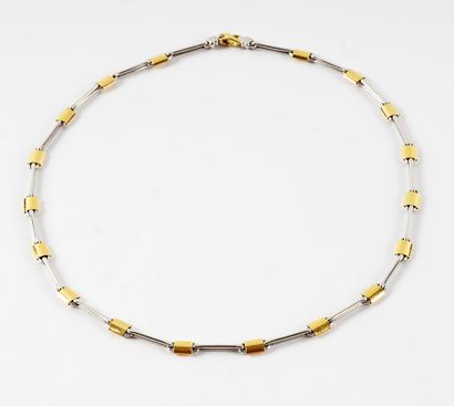 OR 14K / 14K GOLD

Collier alterné de mailles...