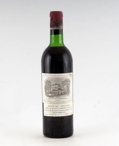 Château Lafite Rothschild 1966 - 1 boute...
