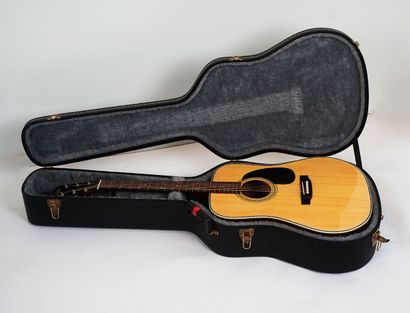 ARIA model A790 guitar,

nylon strings, mahogany...