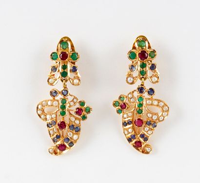 14K GOLD GEMS

Mughal style clip earrings...