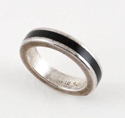 SCHLUEP, WALTER (1931-2016) 

Silver ring...