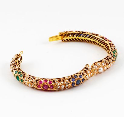 14K GOLD, RUBIES, EMERALDS SAPPHIRES

Openwork...
