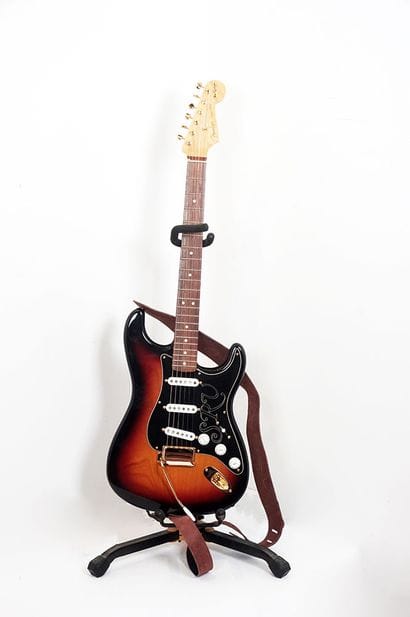 FENDER electric guitar model stratocaster...