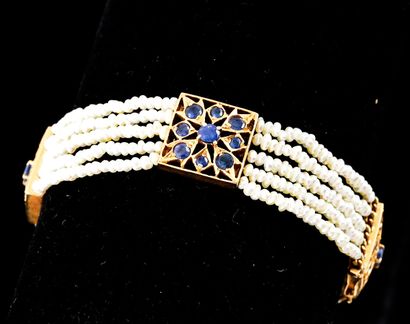 14K GOLD, SAPPHIRES PEARLS

Bracelet with...