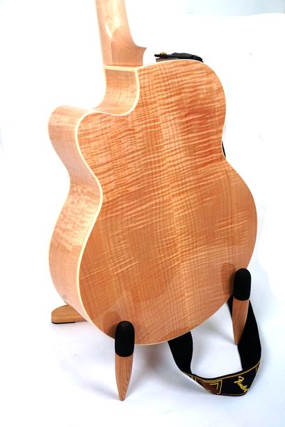 FENDER 12-string guitar model CJ-290SCE (CJ-290SCE/12...