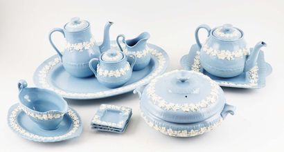 Important WEDGWOOD Queens Ware of Etruria...
