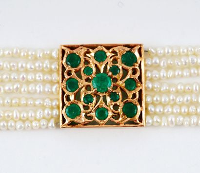 14K GOLD, EMERALDS PEARLS

Bracelet with...