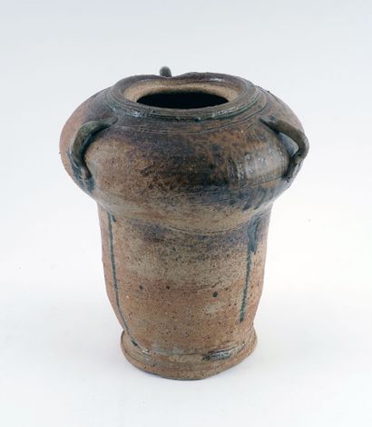OSTROM, Walter (1944-)
Vase à trois anses
Céramique
Signée...