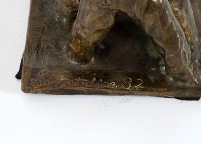 LATULIPE, L. (Active 20th c.)
Three figures
Bronze
Signed...