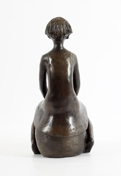 LANGEVIN, Roger (1940-)
Young girl on ball
Bronze
Signed...