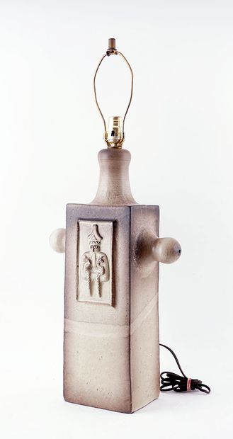 LAPKA, Eva (1944-)
Lamp
Glazed ceramic

Provenance:
Private...
