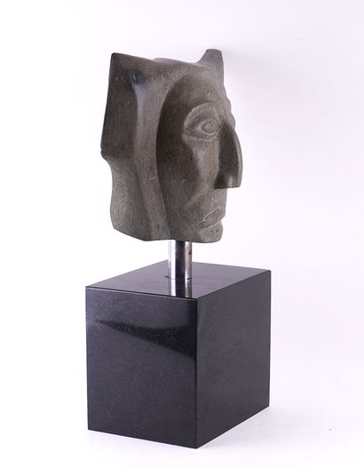 PETAULASSIE, Aggeak (1922-1983)
Head
Soapstone...