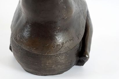 LANGEVIN, Roger (1940-)
Young girl on ball
Bronze
Signed...