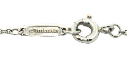 TIFFANY Co
Collier Tiffany Co composé d'une...