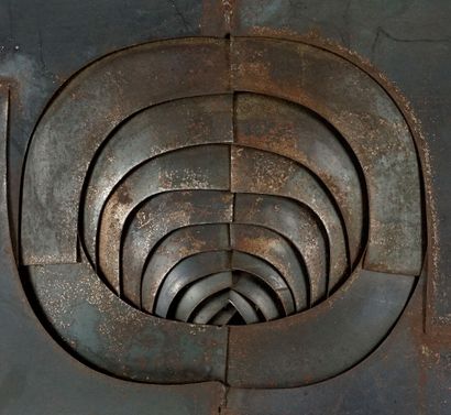 GABINO, Amadeo (1922-2004)
Untitled
Metal...